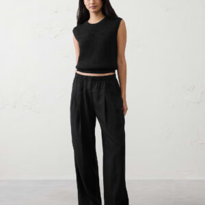 straight leg mid rise tencel pleated pant