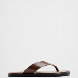 Витрина vegan leather flip flop