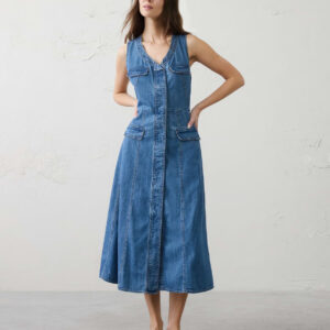 sleeveless midi dress