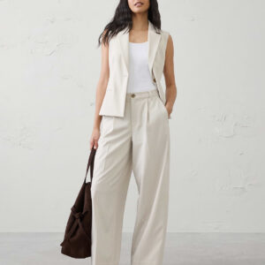 straight leg mid rise relaxed trouser