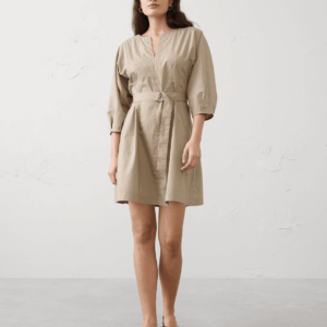 Витрина split crewneck above knee dress