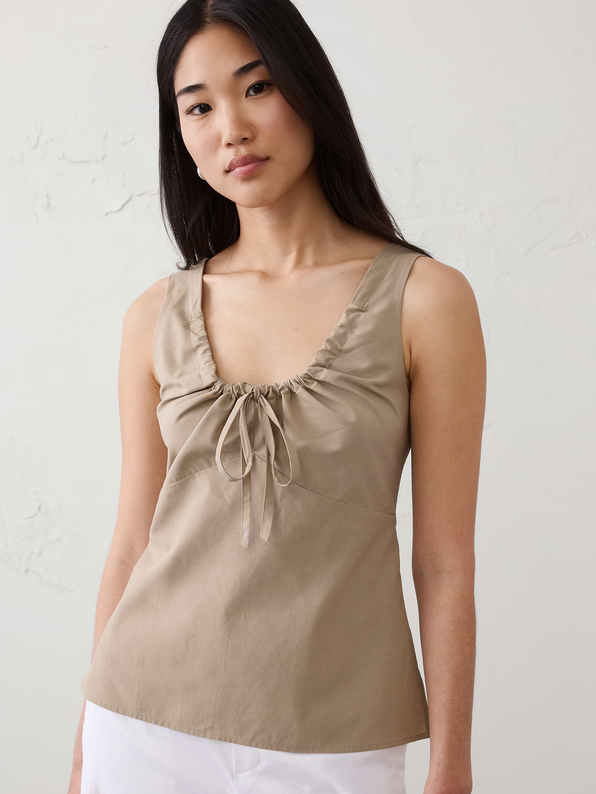 cinched neck tie top cinched neck tie top