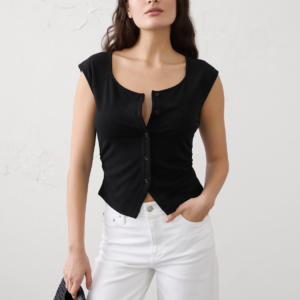 Витрина soft knit buttoned top