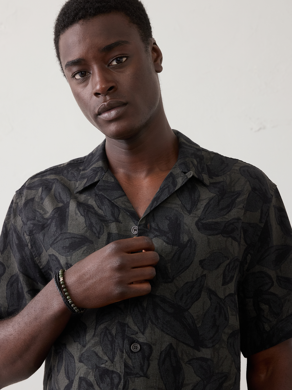 standard fit linen blend resort shirt standard fit linen blend resort shirt
