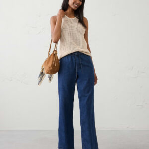 straight leg mid rise summerweight pull on jean