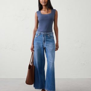 soft stretch scoop neck top