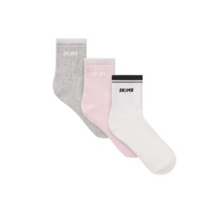 Витрина skims socks ribbed quarter crew logo sock 3 pack