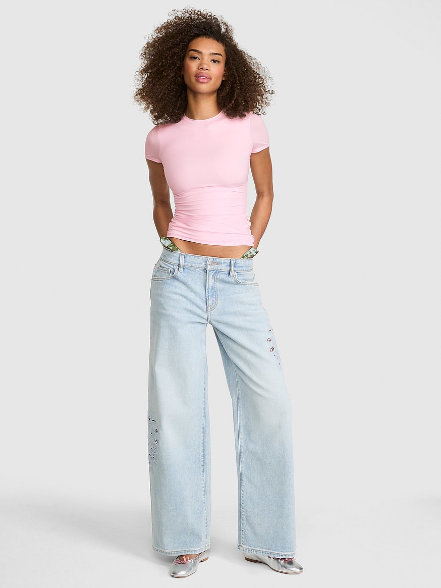 pink base stretch™ short sleeve tee pink base stretch™ short sleeve tee