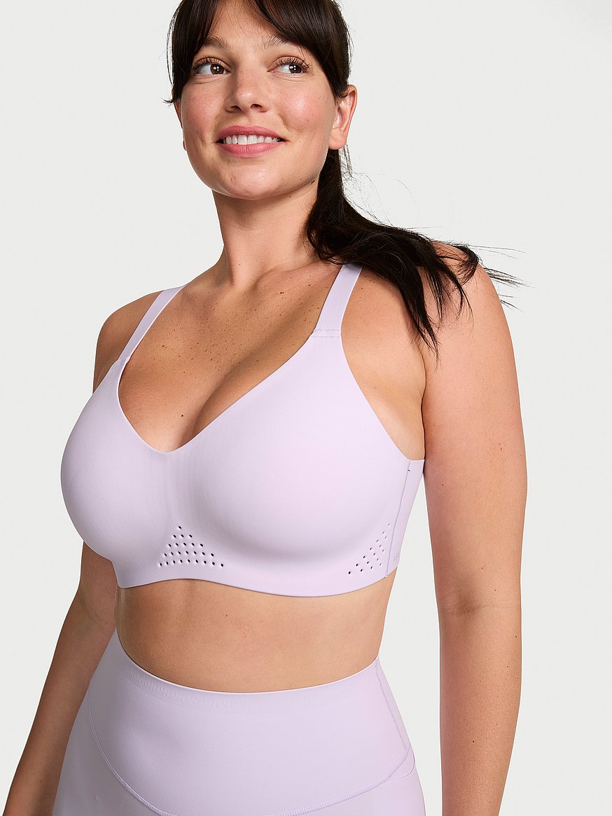 vsx featherweight™ medium v neck sports bra vsx featherweight™ medium v neck sports bra