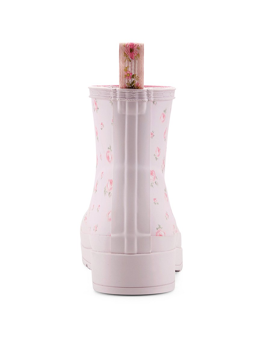 hunter x loveshackfancy play short scoop boots hunter x loveshackfancy play short scoop boots