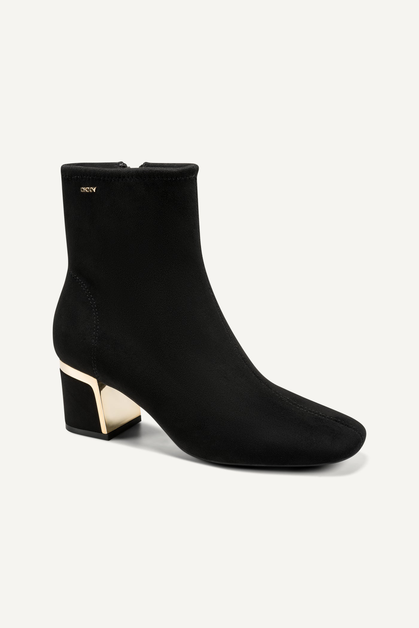 chiara heeledboot k4535220 black 3 4profileview chiara heeledboot k4535220 black 3 4profileview