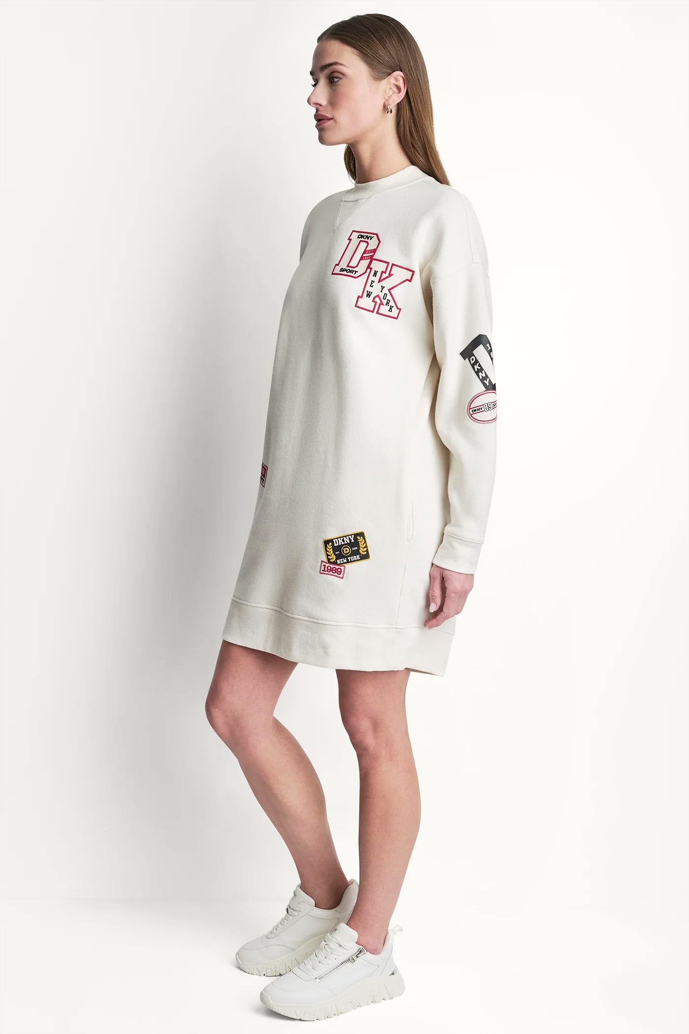dknydp02126 18 dp6d4951 en2 s c98617d2 1b25 4068 a467 37ed4fec4e1b dknydp02126 18 dp6d4951 en2 s c98617d2 1b25 4068 a467 37ed4fec4e1b