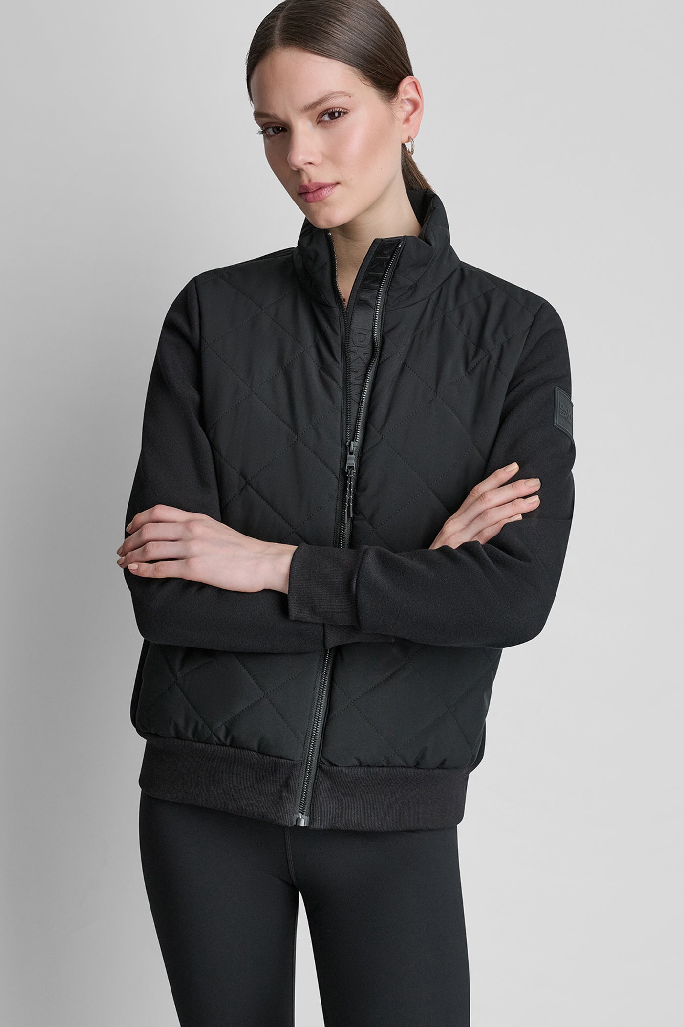 dknydp06926 24 dp6j9728 blk alt3 dknydp06926 24 dp6j9728 blk alt3