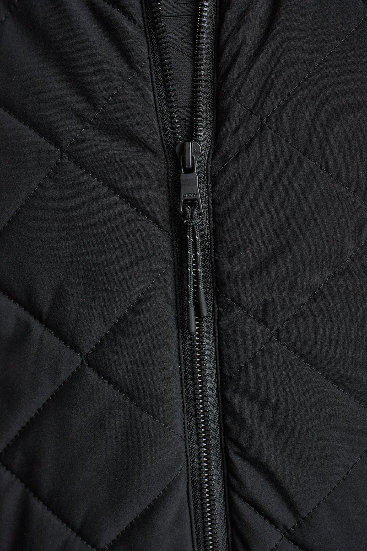 dknydp06926 24 dp6j9728 blk alt5 dknydp06926 24 dp6j9728 blk alt5