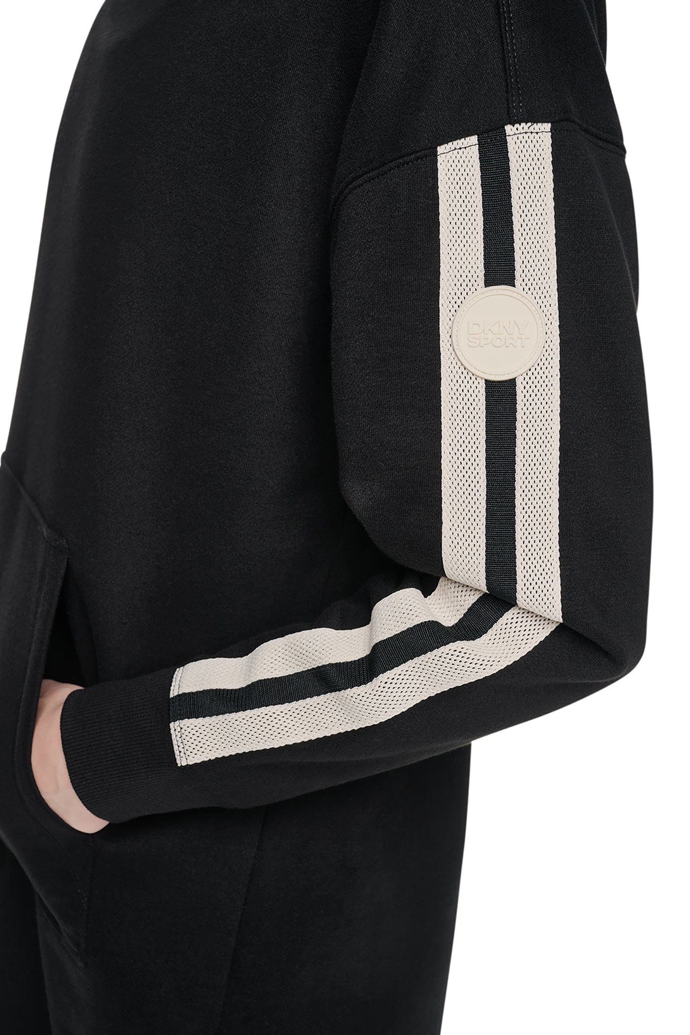 dknydp11126 45 dp6d4959 blk alt4 dknydp11126 45 dp6d4959 blk alt4