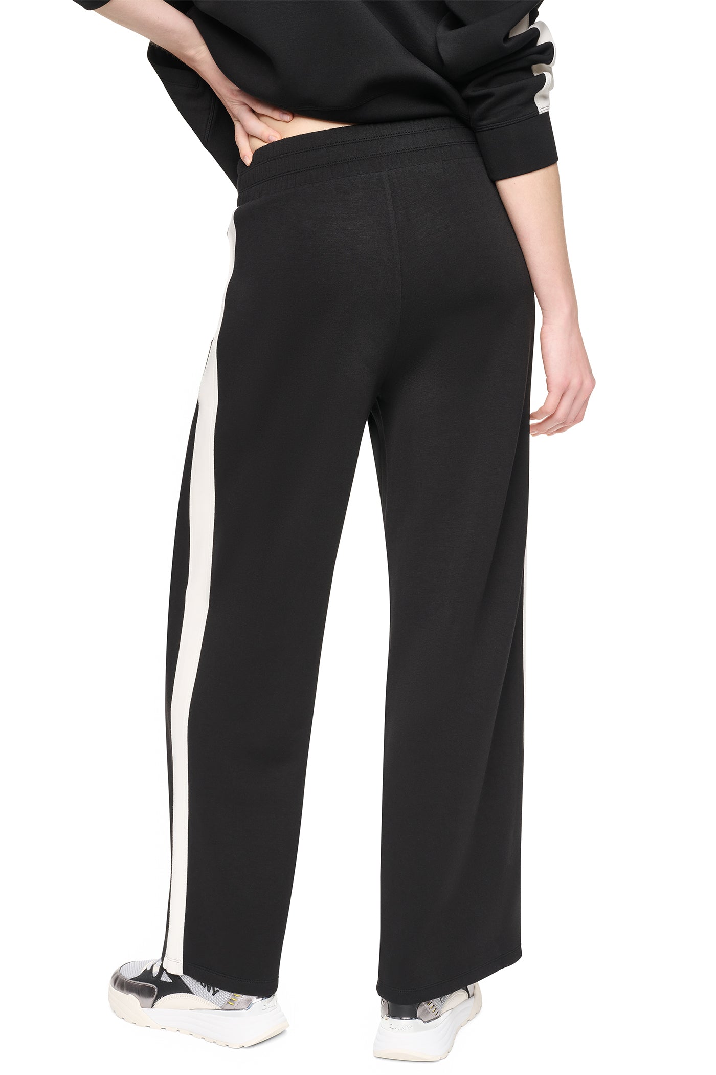 dknydp11126 7 dp6p3649 2l5 b dknydp11126 7 dp6p3649 2l5 b