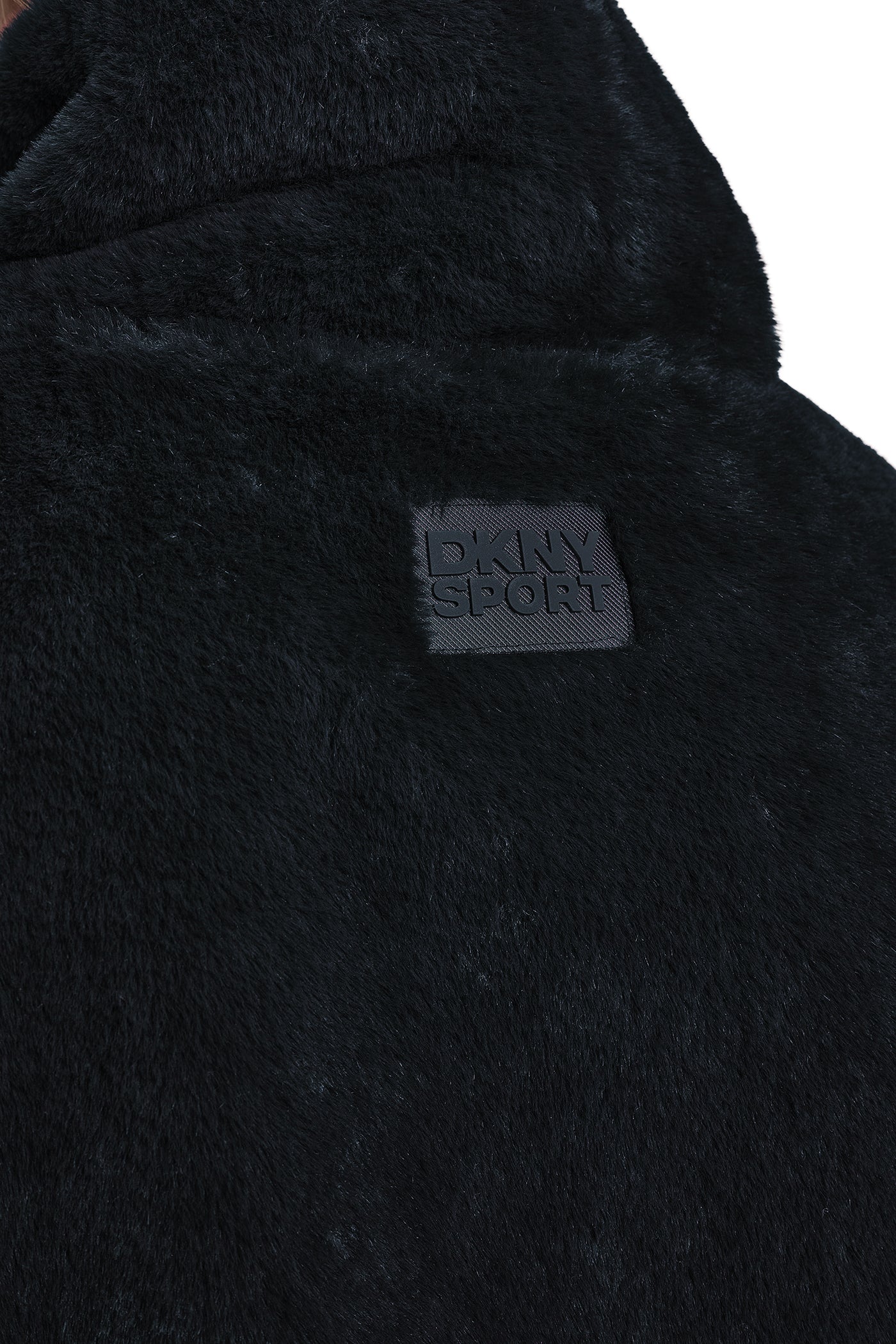 dknydp14426 35 dp6v3181 blk alt5copy dknydp14426 35 dp6v3181 blk alt5copy