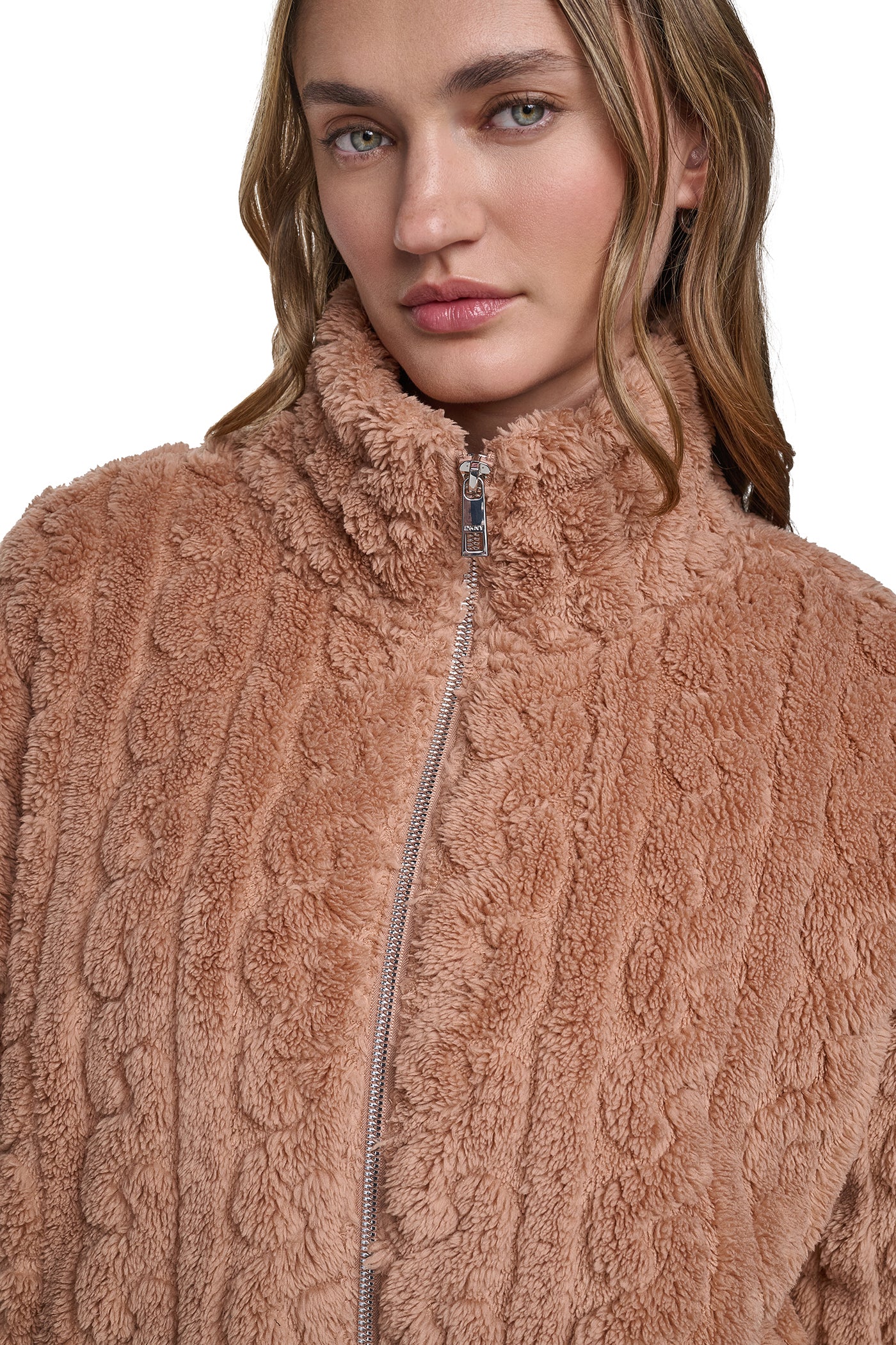 dknydp14426 39 dp6j9737 eiz alt4copy dknydp14426 39 dp6j9737 eiz alt4copy