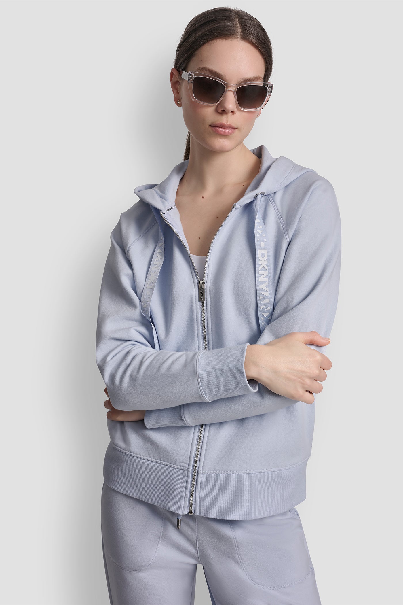 dknydp24125 44r dp6p3496 a4i alt2 ee6c2344 e7a8 427d a1ee 202ca9b17ba1 dknydp24125 44r dp6p3496 a4i alt2 ee6c2344 e7a8 427d a1ee 202ca9b17ba1