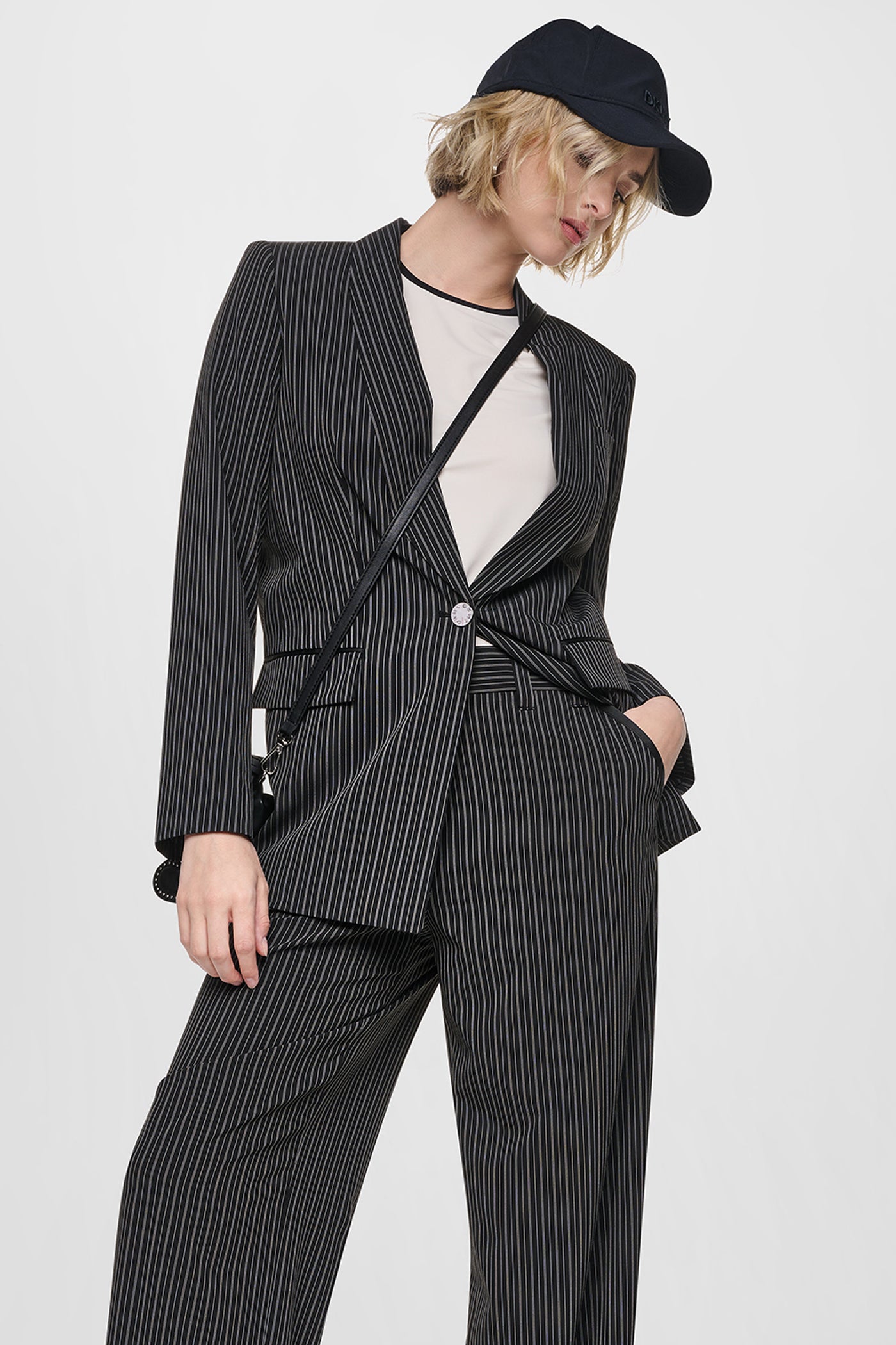 dknydu07926 10a ue6jm725 biy retaila 226dba43 940b 43c1 b554 87c1c4b1a173 dknydu07926 10a ue6jm725 biy retaila 226dba43 940b 43c1 b554 87c1c4b1a173