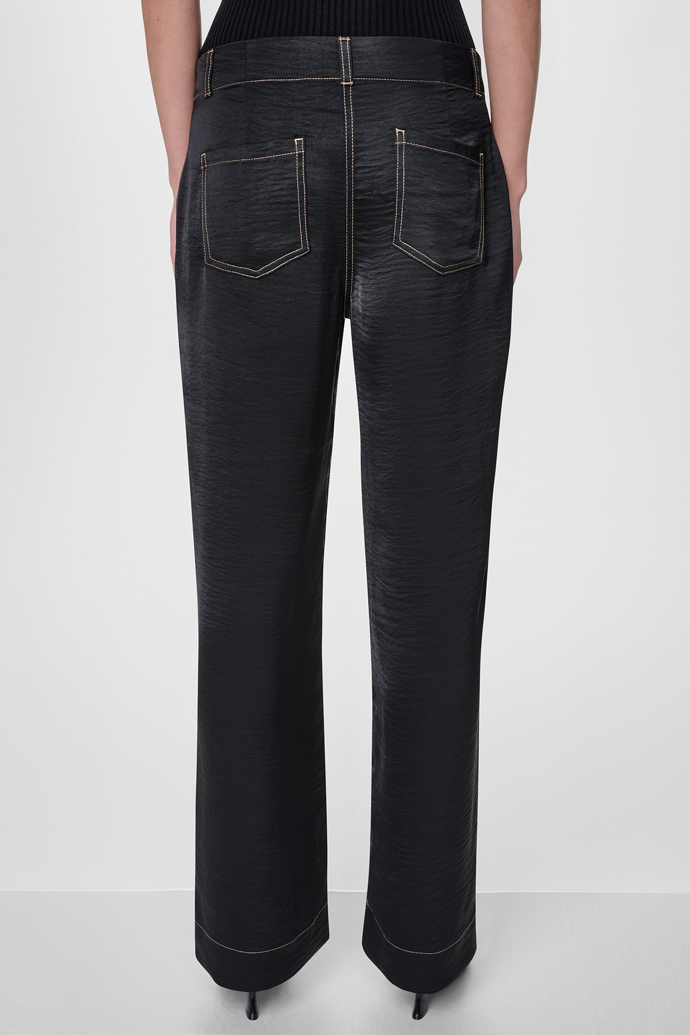 dknydw07126 29 p6ekxf90 blk b 90d842ed d5af 4d33 8894 e518172b4b70 dknydw07126 29 p6ekxf90 blk b 90d842ed d5af 4d33 8894 e518172b4b70