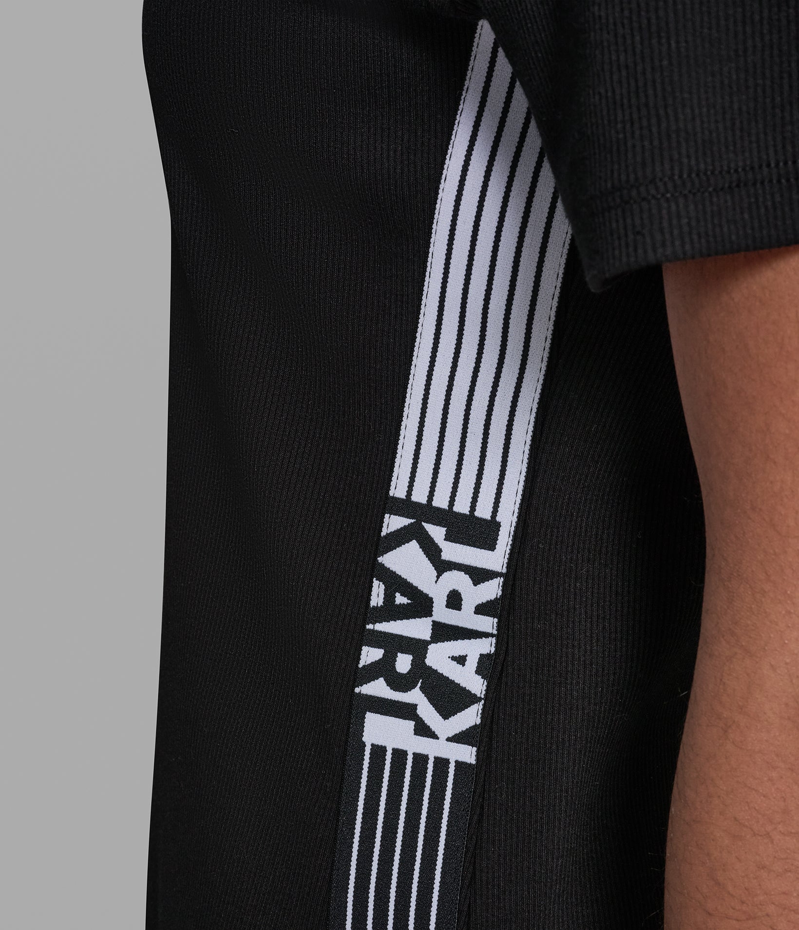 klplk01326 2 l6th7850 blk alt3 klplk01326 2 l6th7850 blk alt3
