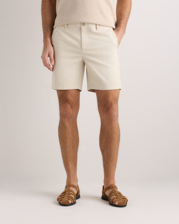 organic cotton classic stretch chino shorts 7"