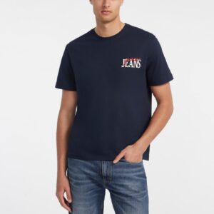 mixed chest logo tee