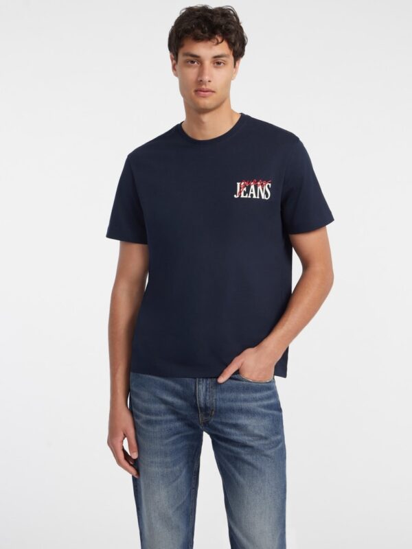 mixed chest logo tee