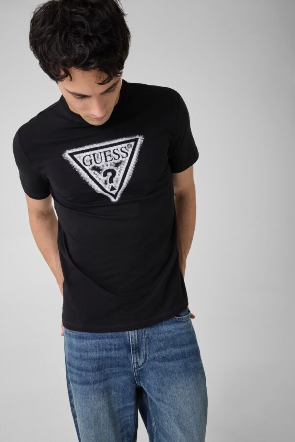 logo t shirt