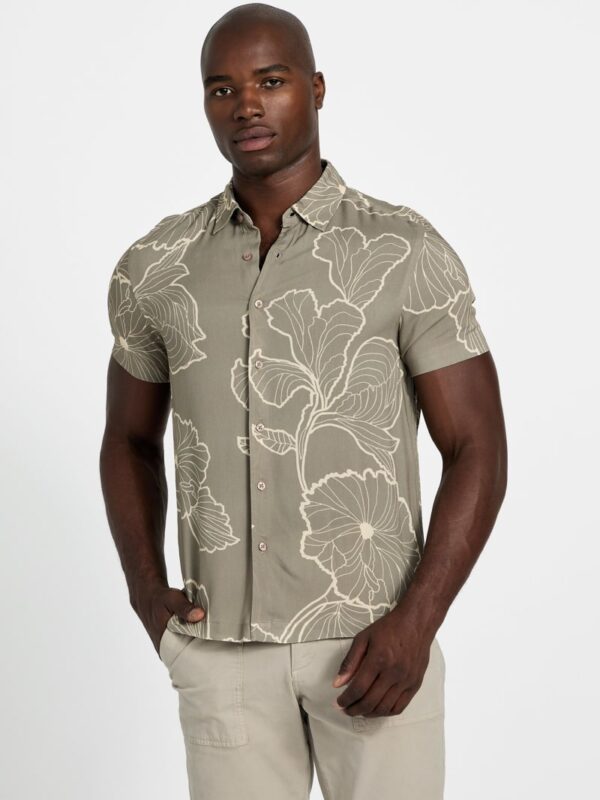 floral shirt