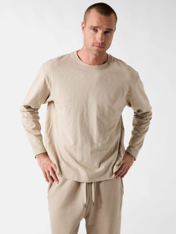 1981 label long sleeve crewneck