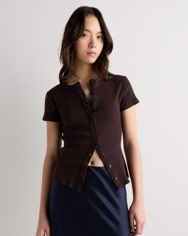 organic cotton fitted micro rib button tee