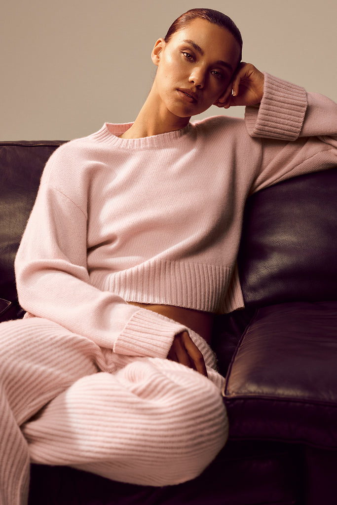 cashmere обнимает опрокидывание cashmere обнимает опрокидывание