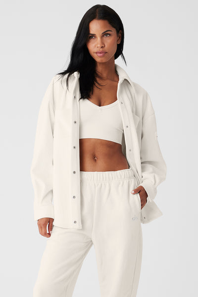 Оригинальное название: velour mountain side shacket Оригинальное название: velour mountain side shacket