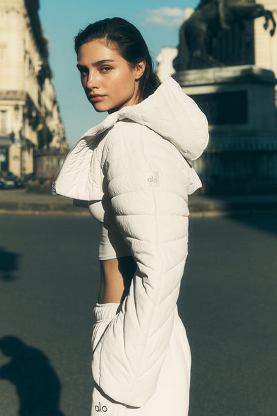 Оригинальное название: starlight puffer shrug Оригинальное название: starlight puffer shrug