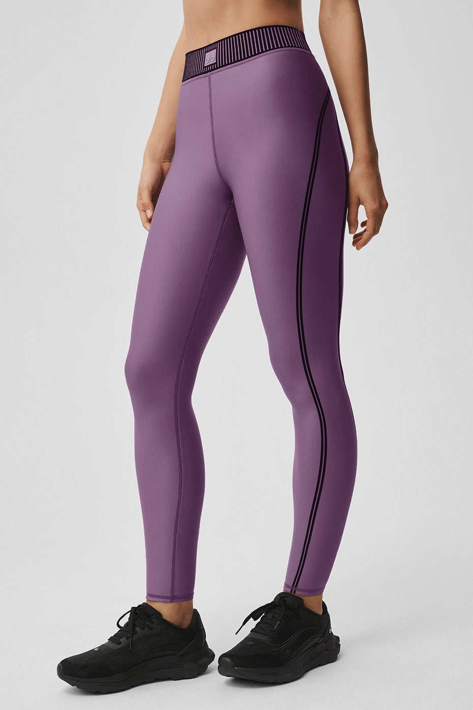 Высокоскоростной 7/8 line up legging Высокоскоростной 7/8 line up legging