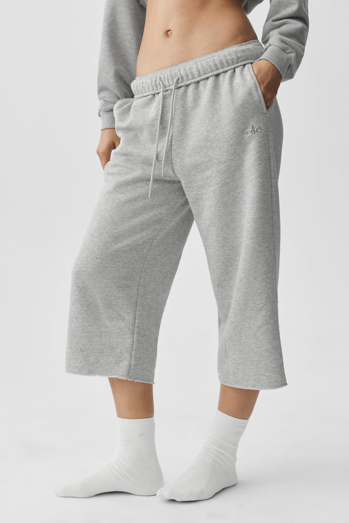 Исполнитель: accolade cutoff sweatpant Исполнитель: accolade cutoff sweatpant