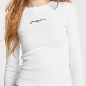 crewneck logo tee