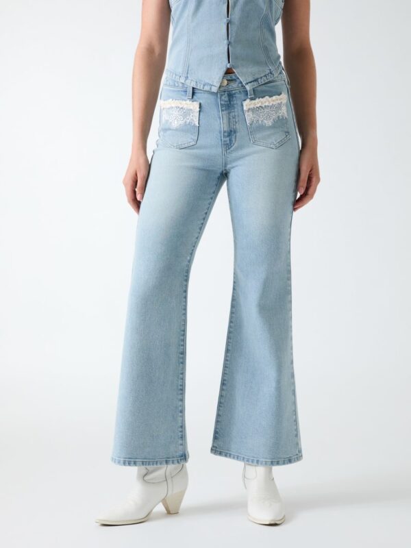 flare leg jeans