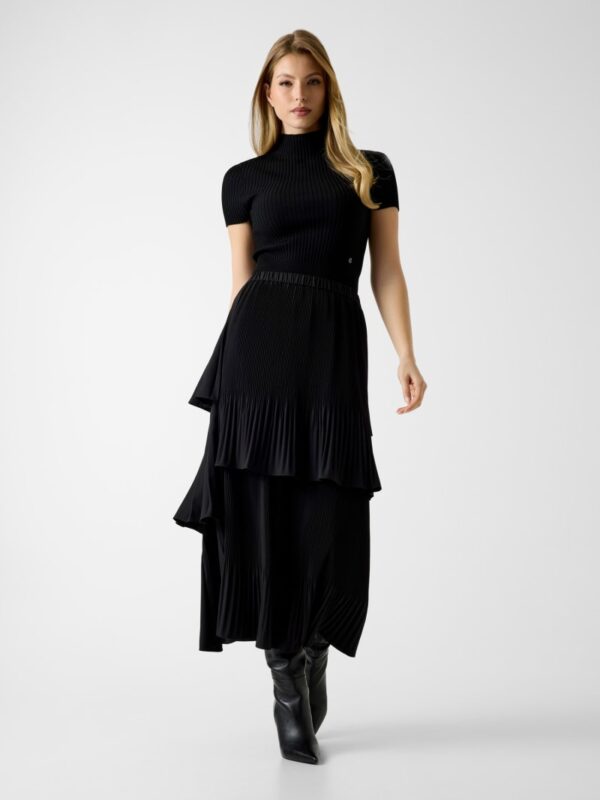 pleated maxi skirt