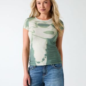 printed t shirt