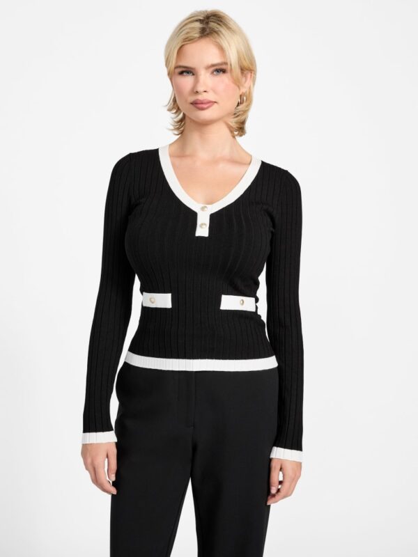 contrasting sweater