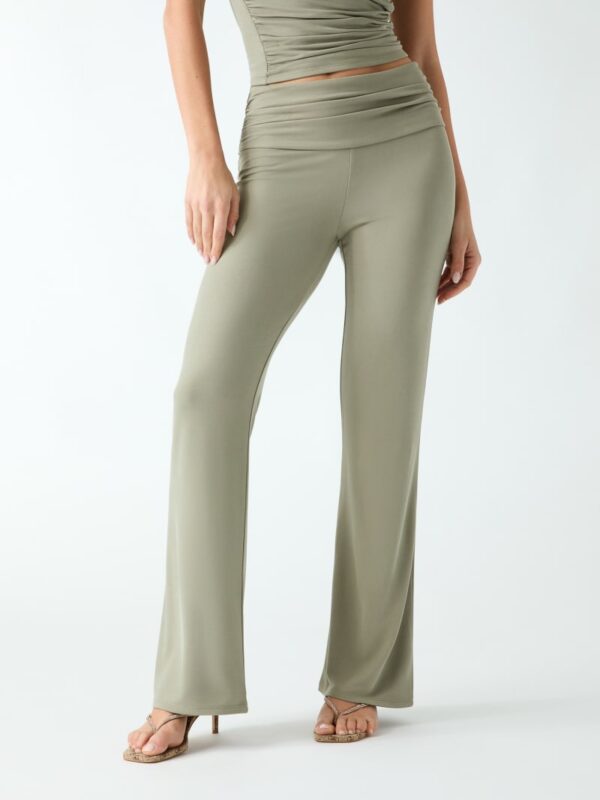 flare leg pants