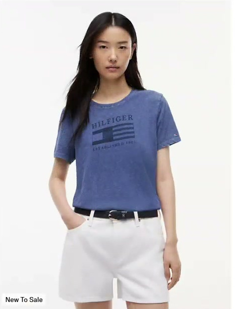 tonal flag logo t shirt