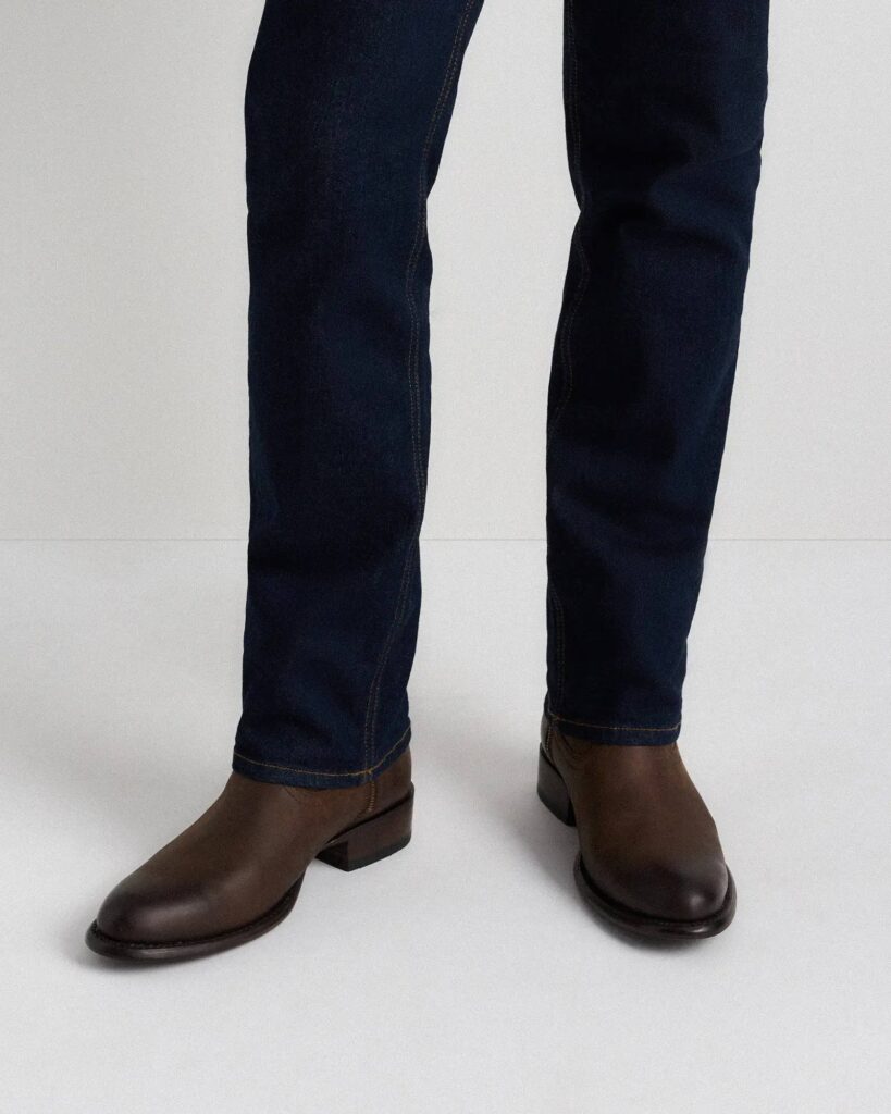 QUINCE | SALE file 770