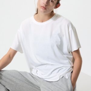 airism relaxed t shirt