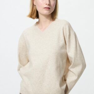 washable knit v neck sweater | smooth