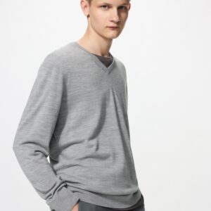 merino sweater | v neck