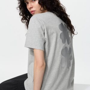 graphic t shirt
